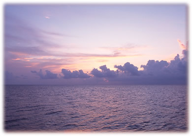 夕焼けの海